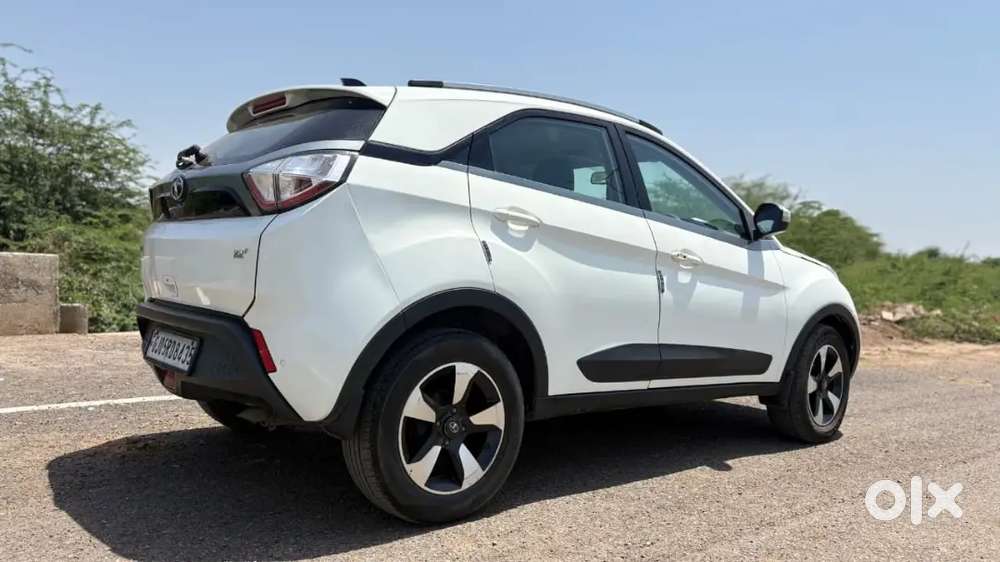 Tata Nexon 2018 Diesel 64460 Km Driven