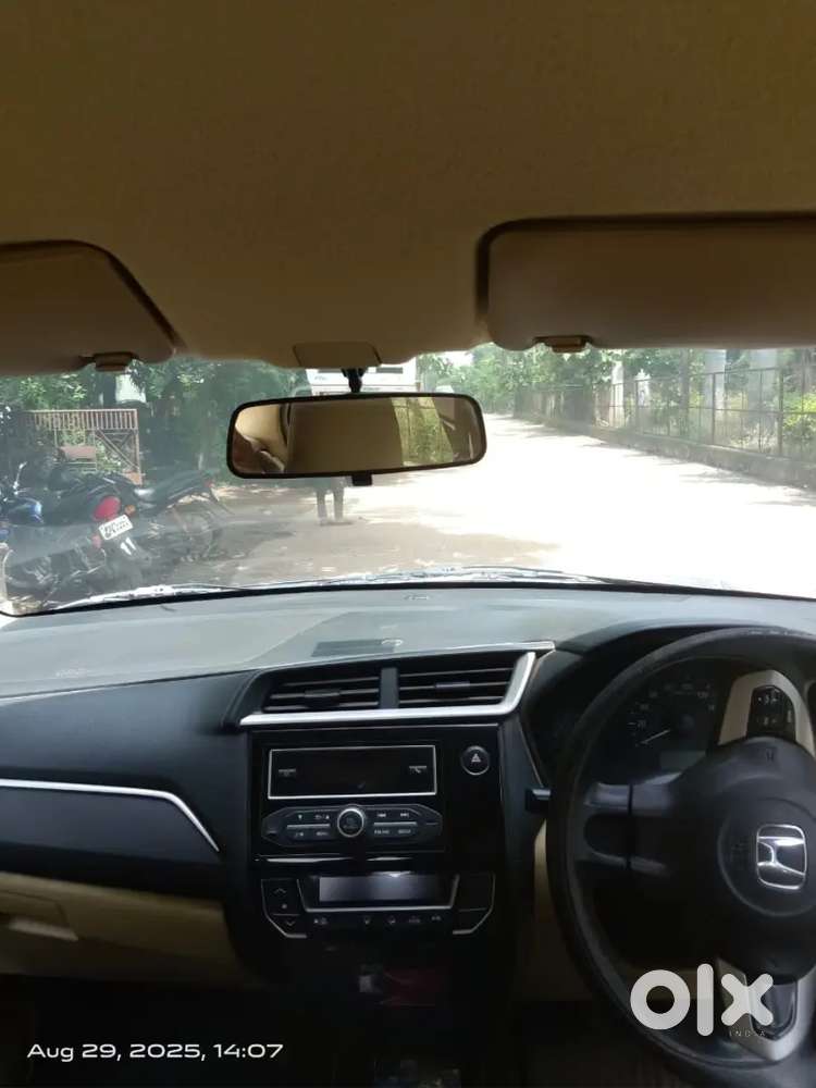 Honda Amaze 2nd Gen 2018 Petrol Well Maintained