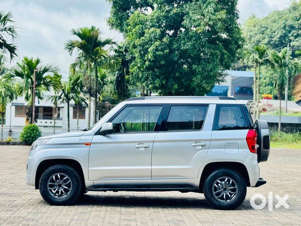 Mahindra Tuv 300 T10, 2018, Diesel