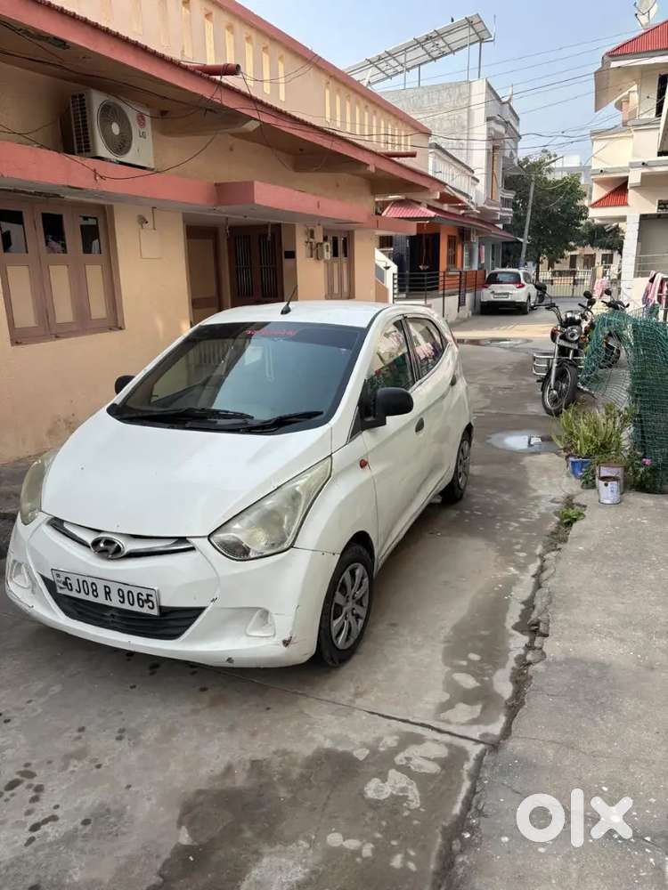 Hyundai Eon 2012 Cng & Hybrids Well Maintained