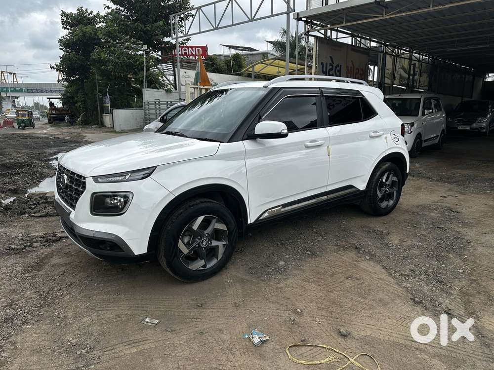 Hyundai Venue 1.0 Sx (o) Turbo Imt, 2021, Petrol