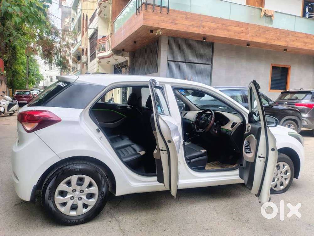 Hyundai I20 2015-2017 Magna 1.4 Crdi, 2015, Petrol