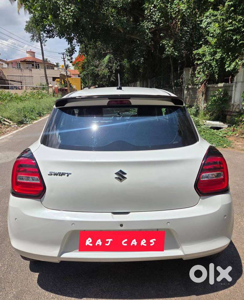 Maruti Suzuki Swift Vxi Optional, 2023, Petrol