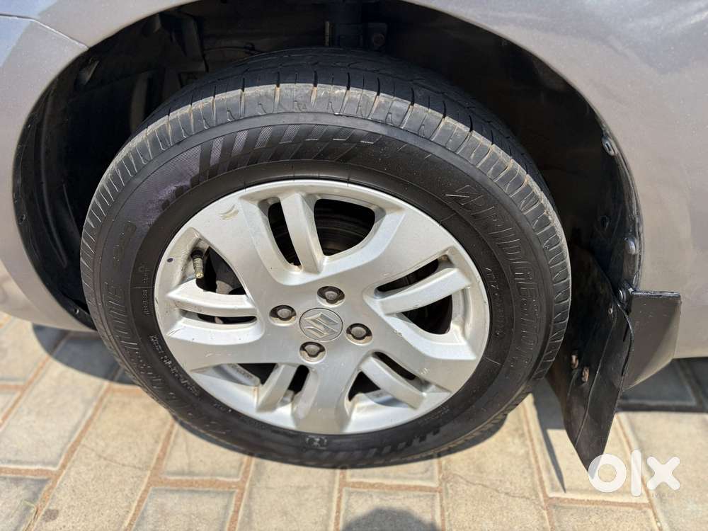 Maruti Suzuki Swift Dzire 2012-2015 Zdi, 2013, Diesel