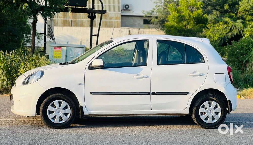 Nissan Micra Cvt Xv, 2015, Petrol