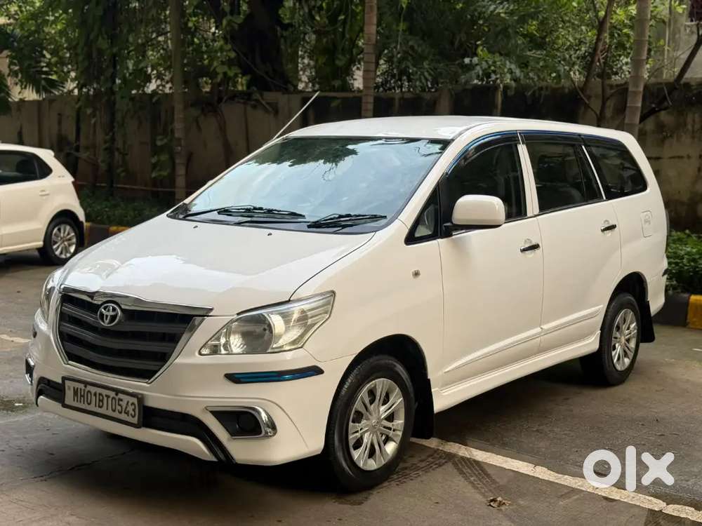 Toyota Innova 2014