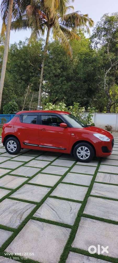 Maruti Suzuki Swift Lxi Option, 2019, Petrol