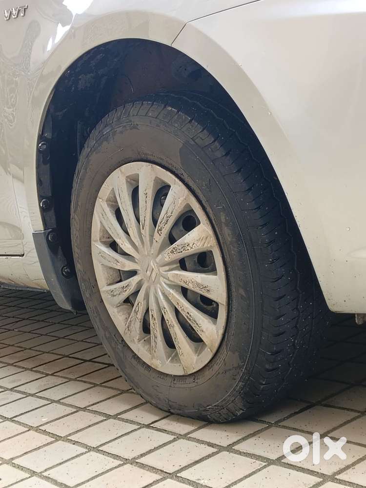 Maruti Suzuki Swift Dzire 1.2 Vxi Bsiv, 2015, Petrol