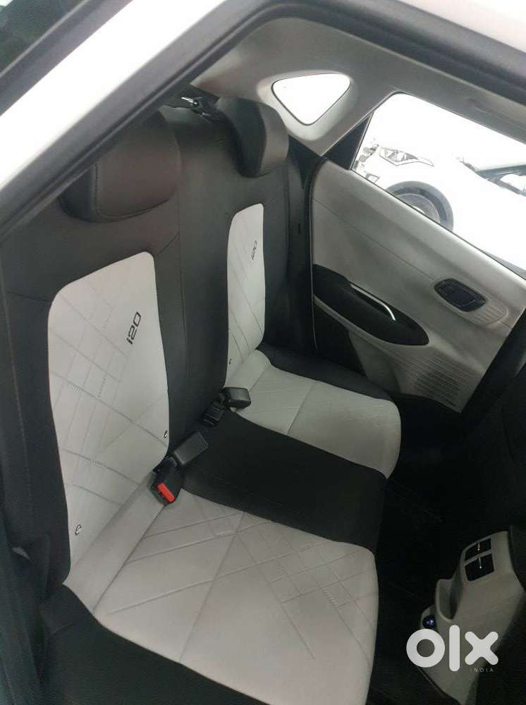 Hyundai New I20 1.2 Asta (o) Mt, 2025, Petrol