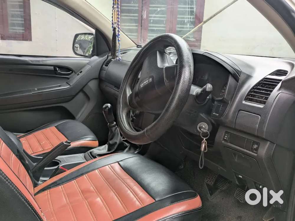 Isuzu D-max V-cross 2017