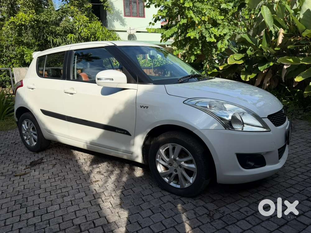 Maruti Suzuki Swift Petrol 2011