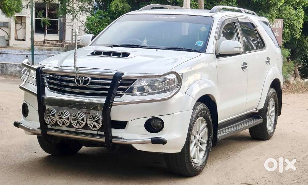 Toyota Fortuner 4x2 At, 2012, Diesel