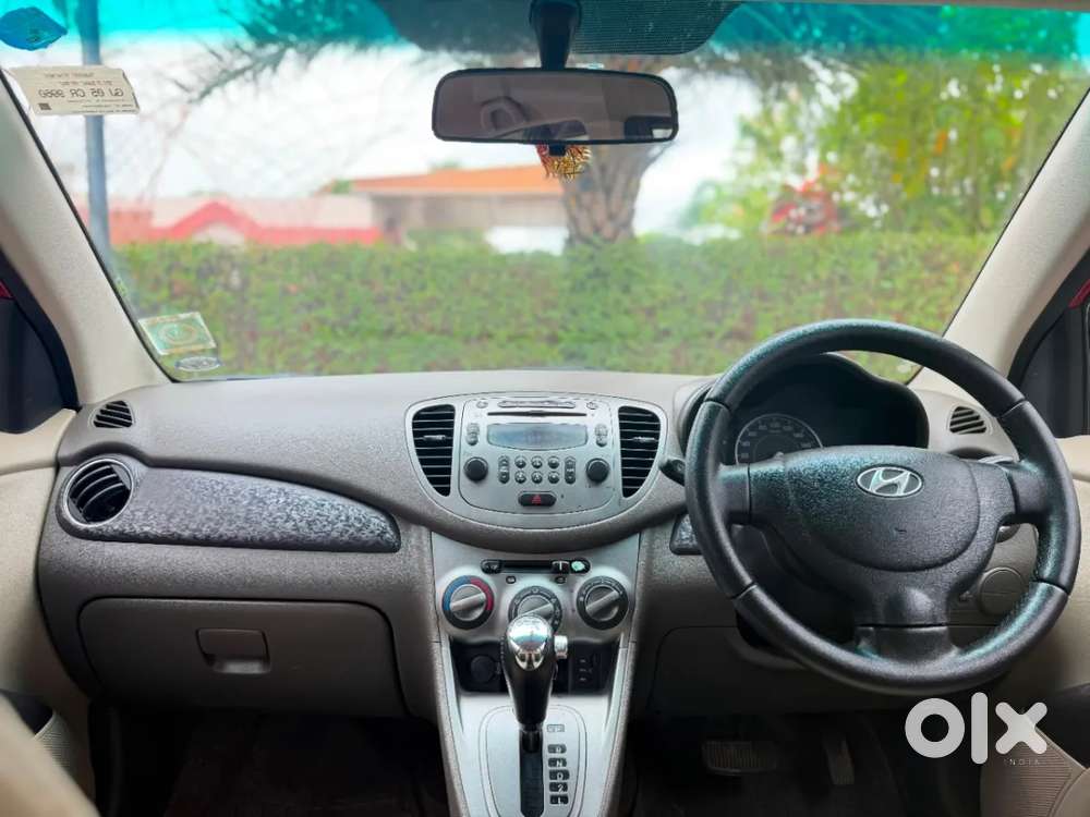 Hyundai I10 Sportz At, 2011, Petrol