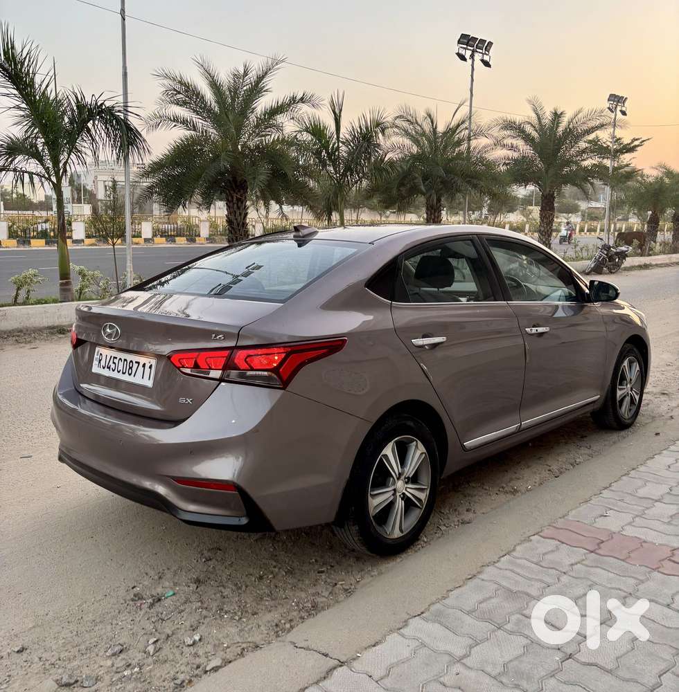 Hyundai Verna 1.6 Sx (o) Vtvt, 2018, Petrol