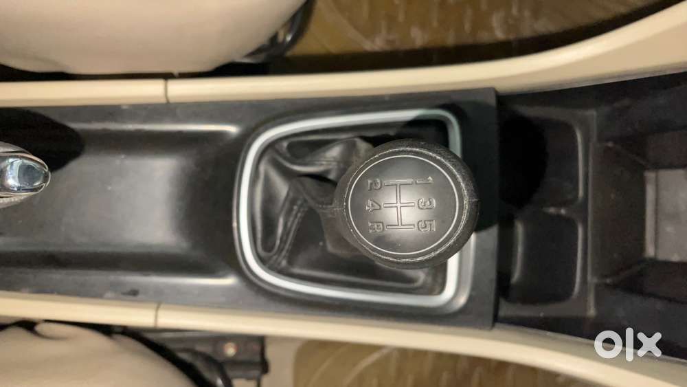 Maruti Suzuki Ciaz 2014-2017 Zxi, 2016, Petrol