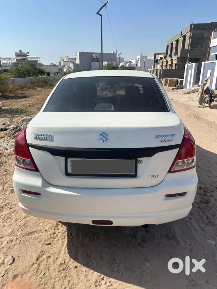 Maruti Suzuki Swift Dzire Tour 2015 Diesel Well Maintained