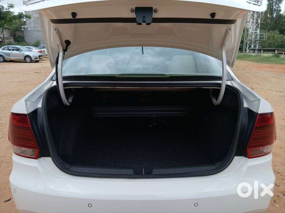 Volkswagen Vento 1.0 Highline Plus At, 2021, Petrol