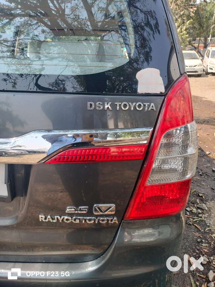Toyota Innova [2013-2016] 2.5 V Diesel 7 Str, 2015, Diesel