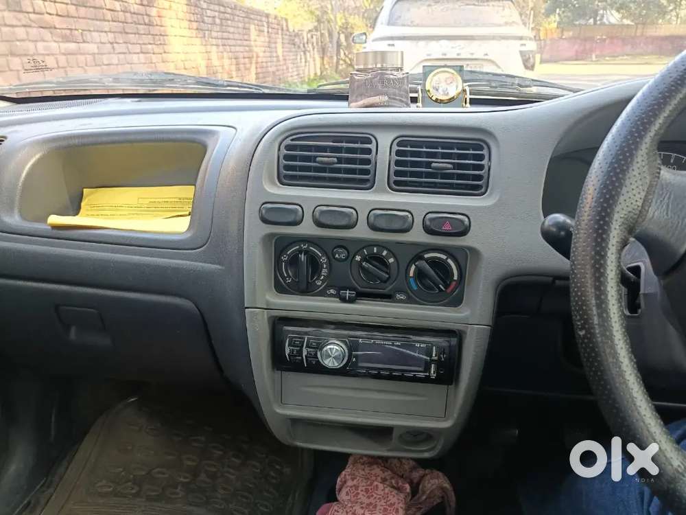 Alto 800 White Colour