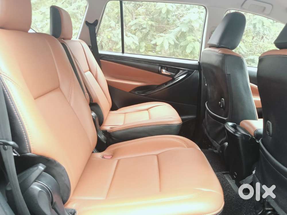 Toyota Innova Crysta 2.8 Gx At, 2016, Diesel