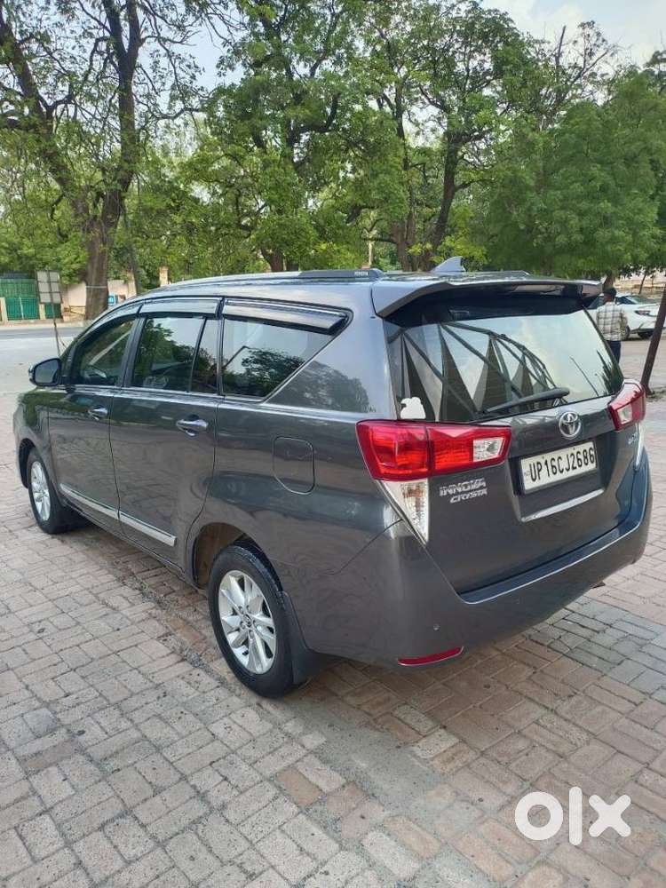 Toyota Innova Crysta 2.4 Gx Mt, 2019, Diesel