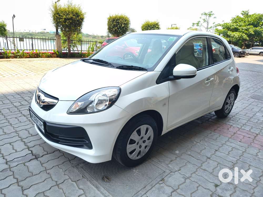 Honda Brio S Mt, 2015, Petrol