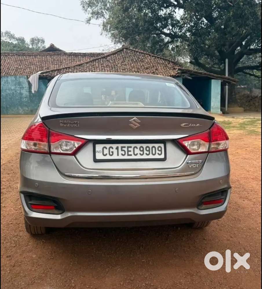 Ciaz Maruti Suzuki 2016