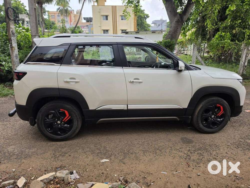 Maruti Suzuki Brezza 1.5 Zxi Smart Hybrid, 2023, Petrol