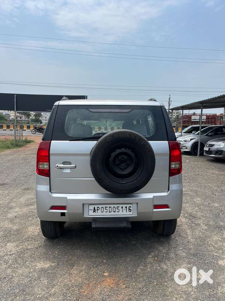 Mahindra Tuv 300 T6, 2016, Diesel