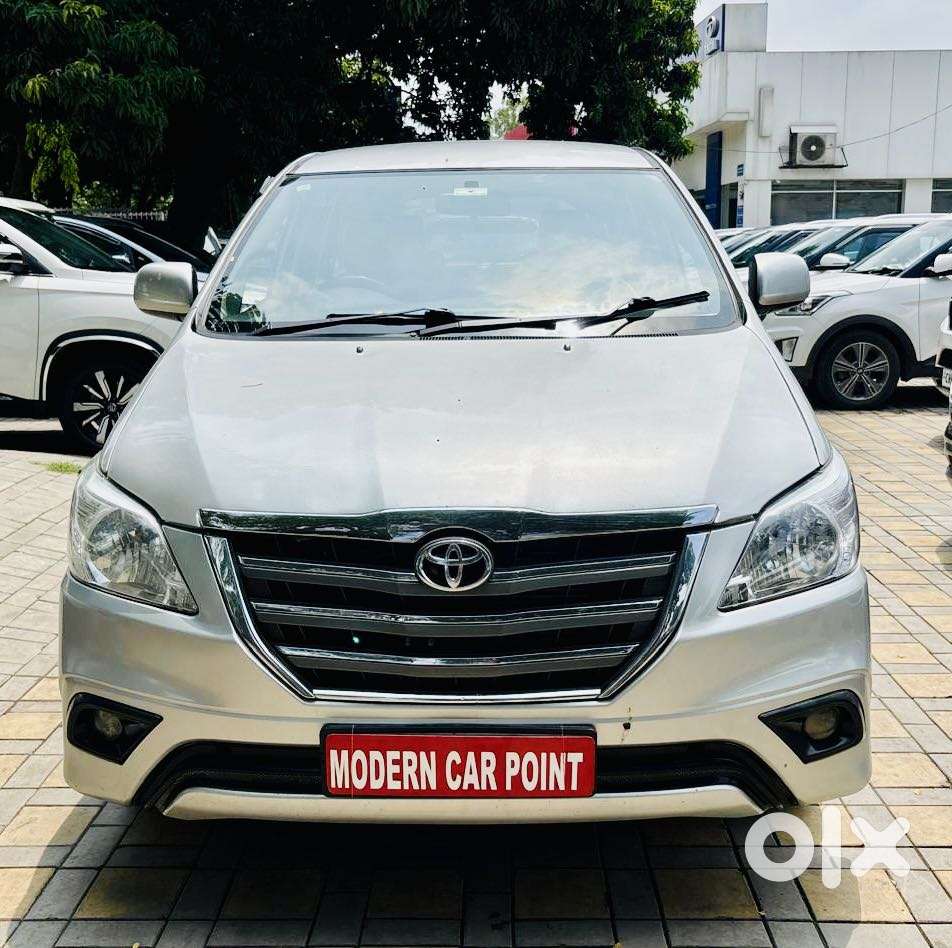 Toyota Innova 2.5 GX 7 Seater BS IV, 2016, Diesel