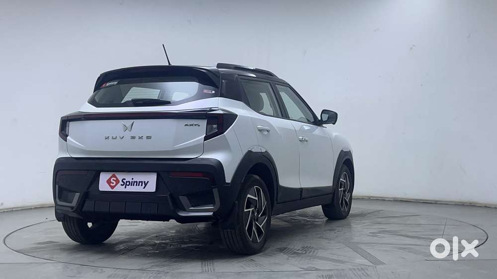 Mahindra Xuv 3xo Ax7l 1.2 Petrol At (pg), 2024, Petrol