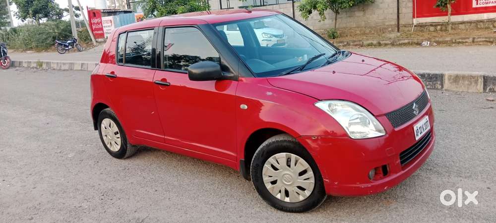 Maruti Suzuki Swift Vxi Bsiii, 2005, Petrol