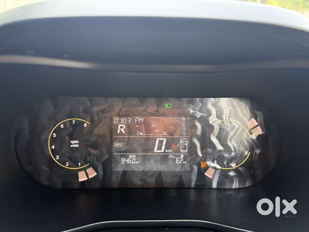 Tata Nexon, 2025, Petrol