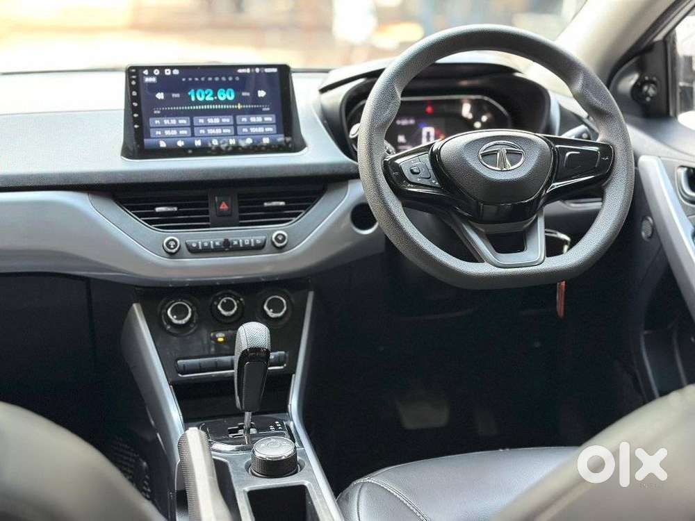 Tata Nexon 1.2 Revotron Xma Amt (s), 2022, Petrol