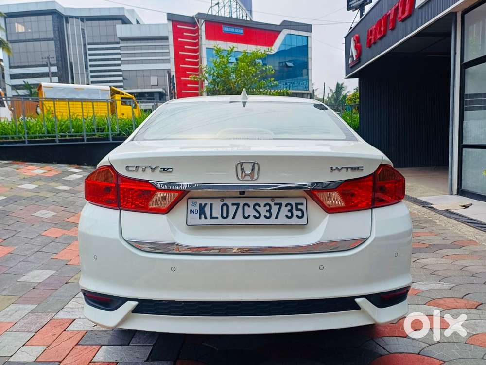 Honda City I-vtec V, 2019, Petrol