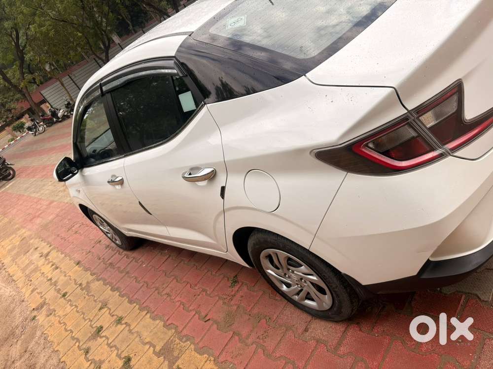 Hyundai Aura 2022 Cng