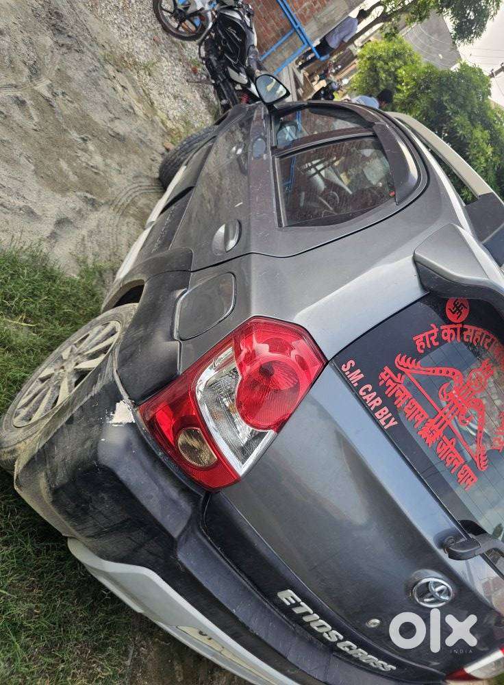 Toyota Etios Cross 1.4 Vd X Edition, 2015, Diesel