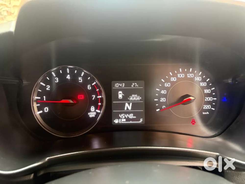 Maruti Suzuki Swift 1.2 Vxi (o), 2024, Petrol