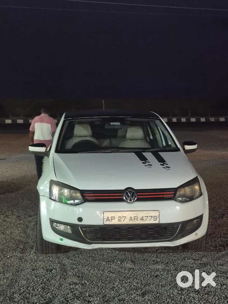Volkswagen Polo 2013 Diesel 130000 Km Driven