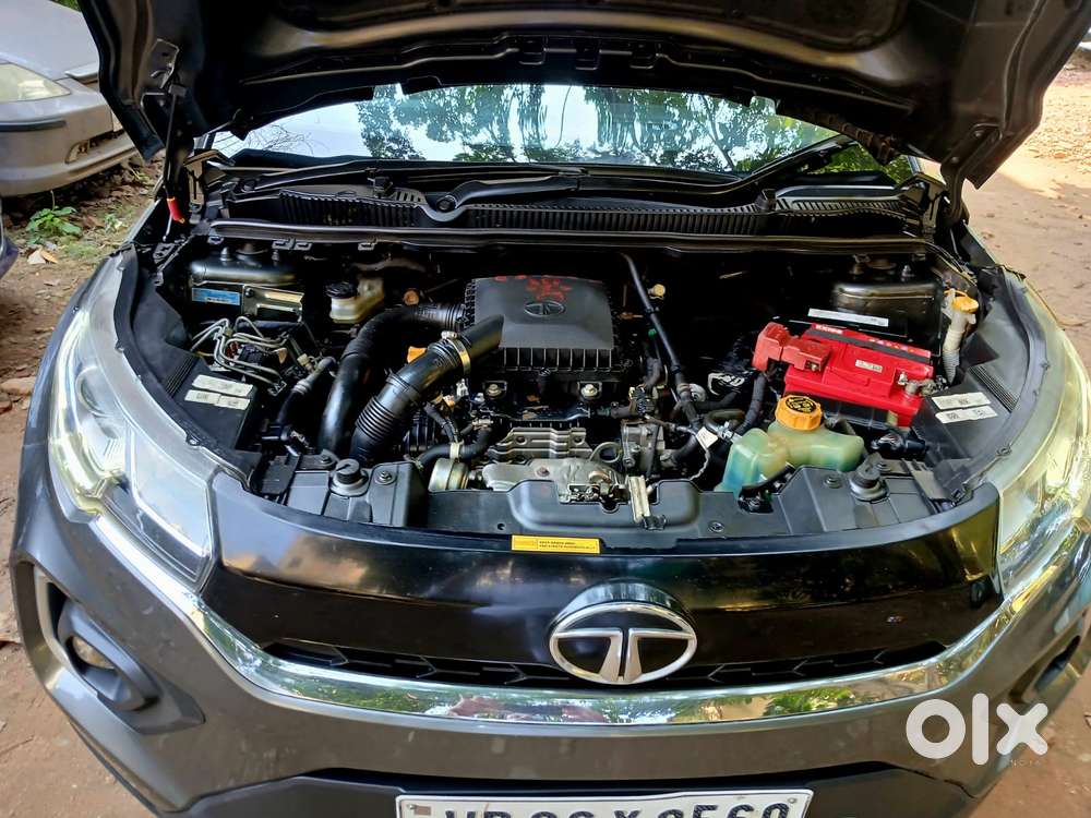 Tata Nexon 1.2 Revotron Xza Plus (o) Amt, 2022, Petrol