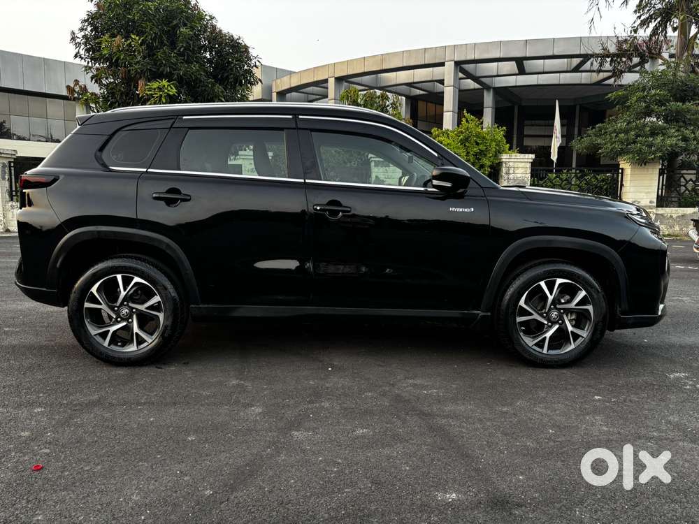 Toyota Urban Cruiser Hyryder 1.5 V Hybrid, 2024, Petrol