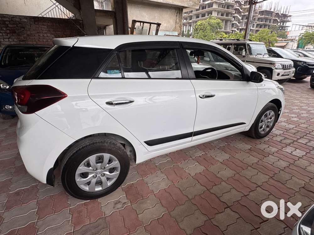 Hyundai I20 1.4 Sportz, 2018, Petrol