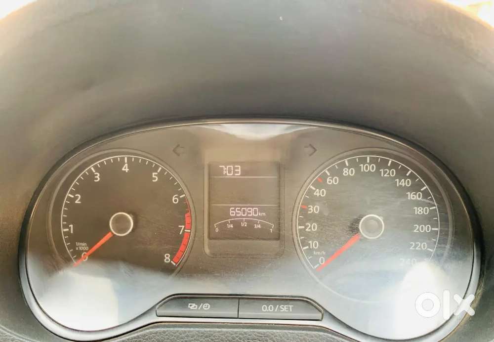 Volkswagen Polo 2016 Petrol Manual West Bengal