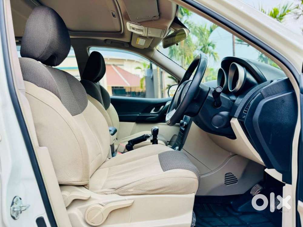 Mahindra Xuv500 W9, 2018, Diesel