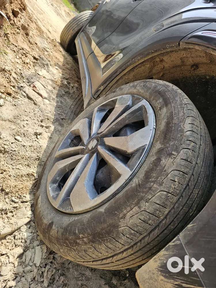 Maruti Suzuki Fronx 2024 Petrol 14000 Km Driven