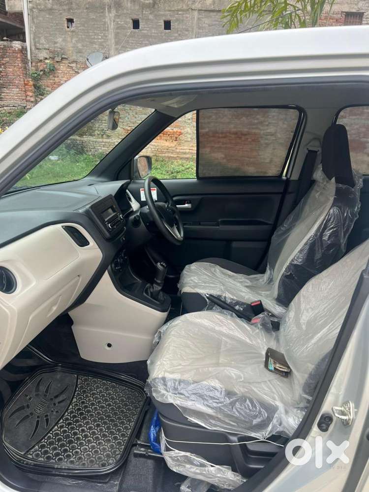 Maruti Suzuki Wagon R 1.0 2024