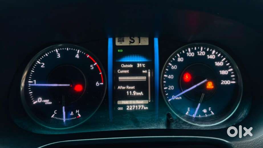 Toyota Fortuner [2021-ongoing] 2.8 2wd Diesel Mt, 2021, Diesel