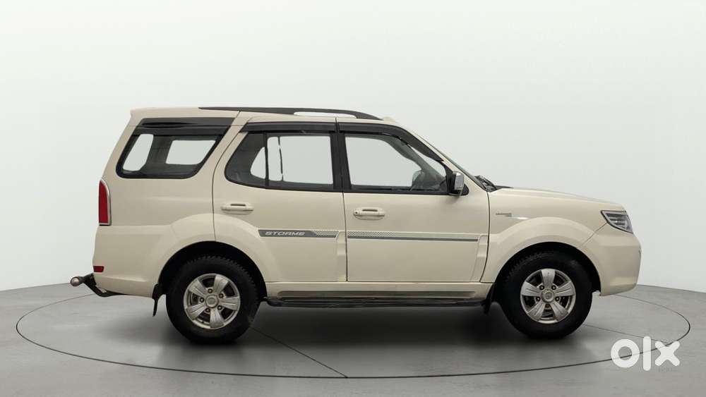 Tata Safari Storme Vx, 2016, Diesel