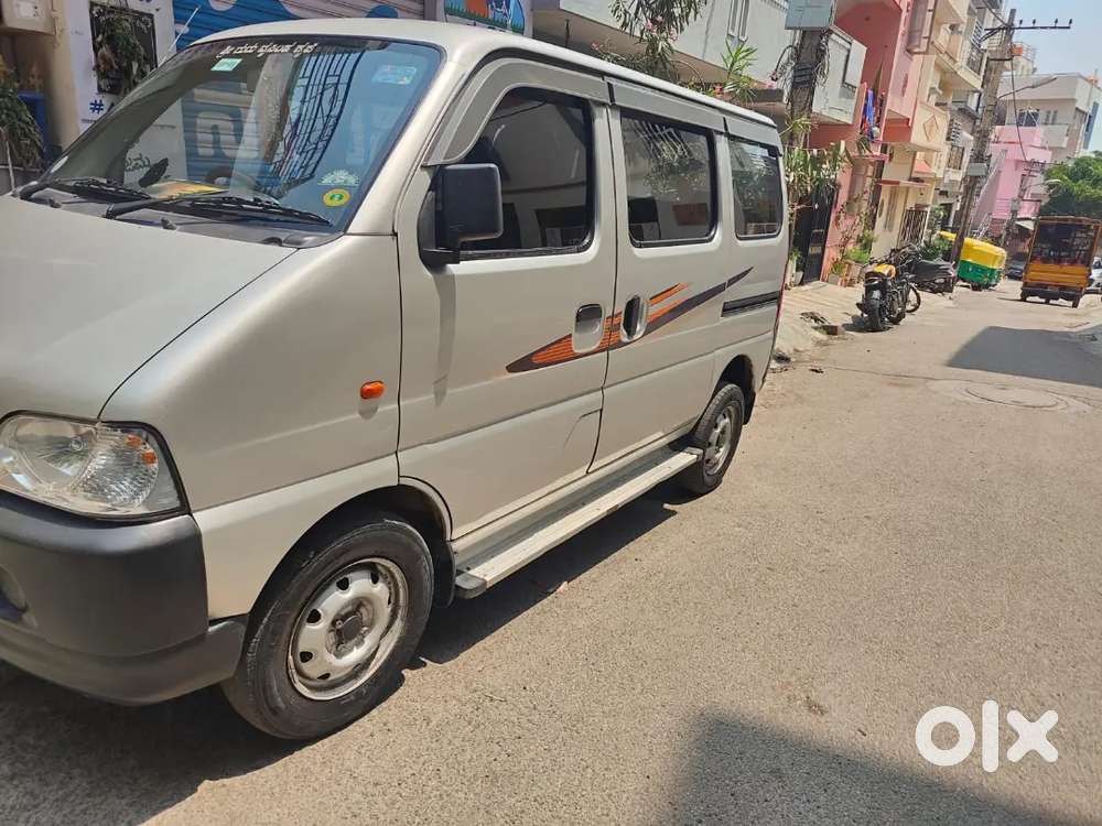 Maruti Suzuki Eeco 2017 Petrol Well Maintained
