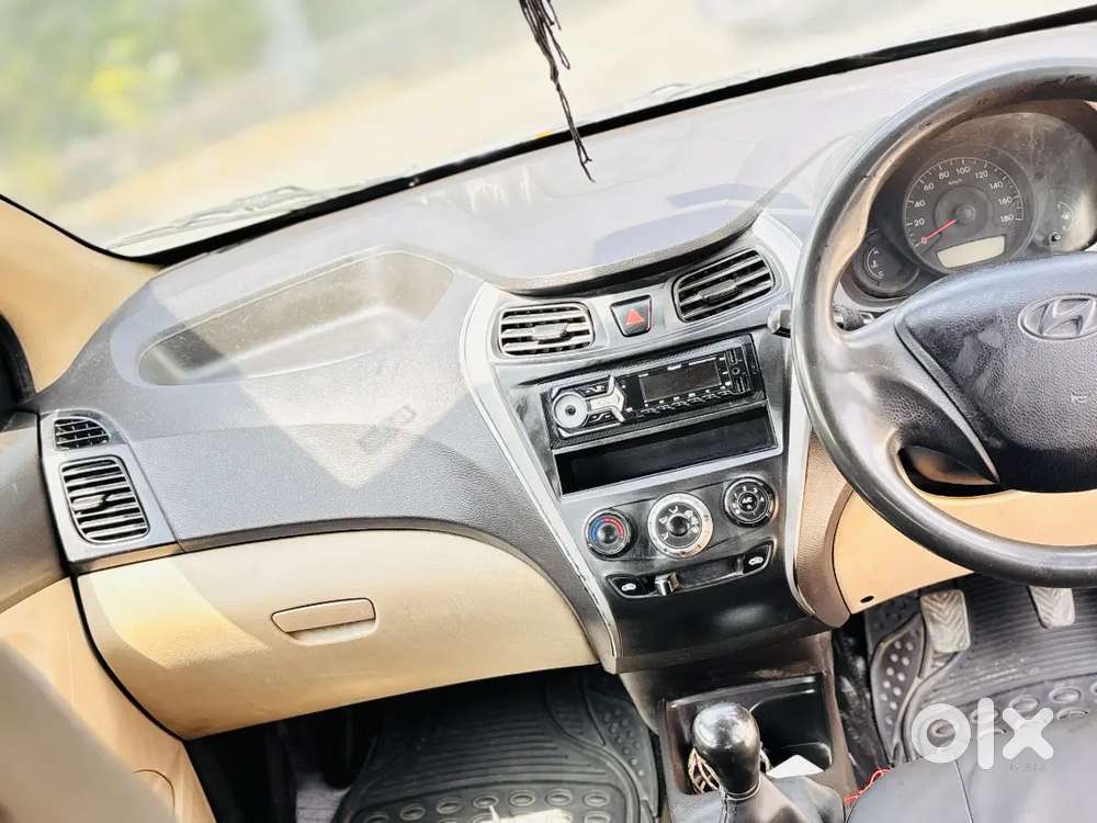 Hyundai Eon 2017 Petrol+cng 95000 Km Driven